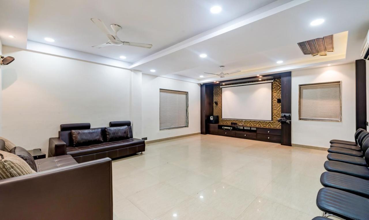 Itsy Hotels Neeranand Plaza Calcuta Exterior foto